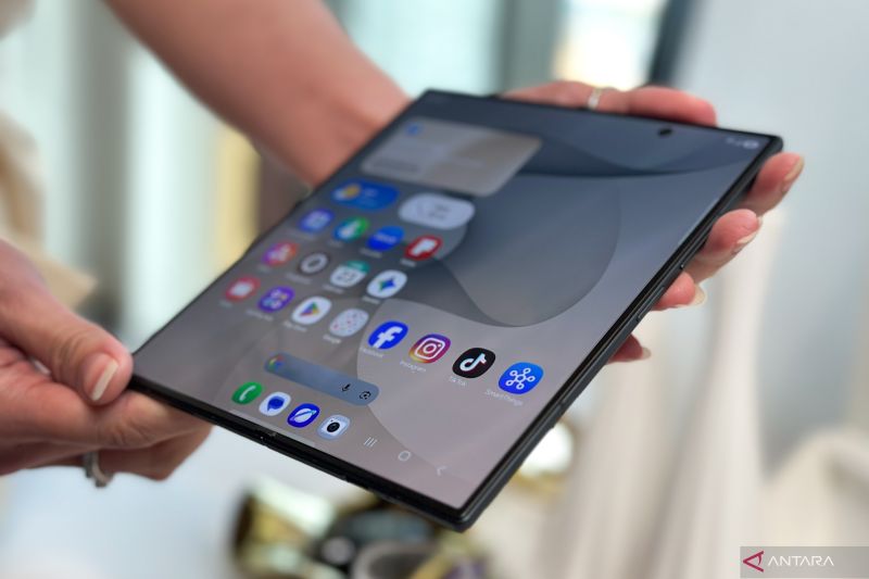 Era Baru Fotografi Mobile dan Produktivitas Tanpa Batas: Bedah Tuntas Samsung Galaxy Z Fold 8 Ultra