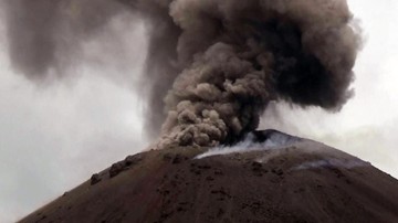 Ketika Alam Berbicara: Mengungkap Rahasia di Balik Erupsi Serentak 6 Gunung Api di Indonesia
